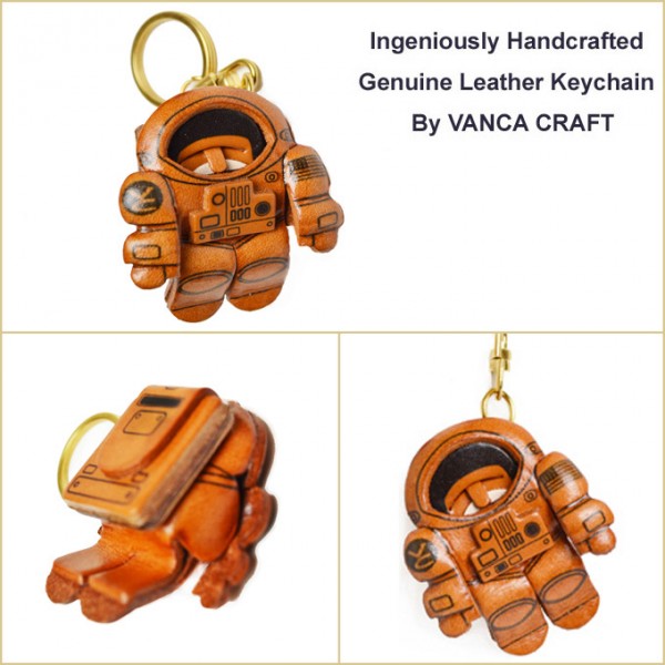 Genuine 3D Leather Astronaut Leather Keychain(L) is made by skillful craftsmen of VANCA CRAFT in Japan.