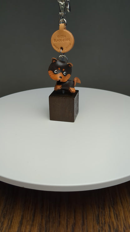 Shiba Dog Black&Tan Leather Dog Keychain