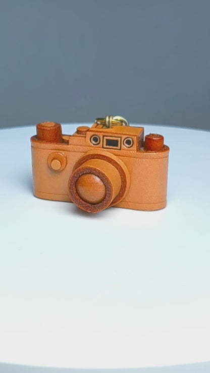 Leica Camera Leather Keychain(L)